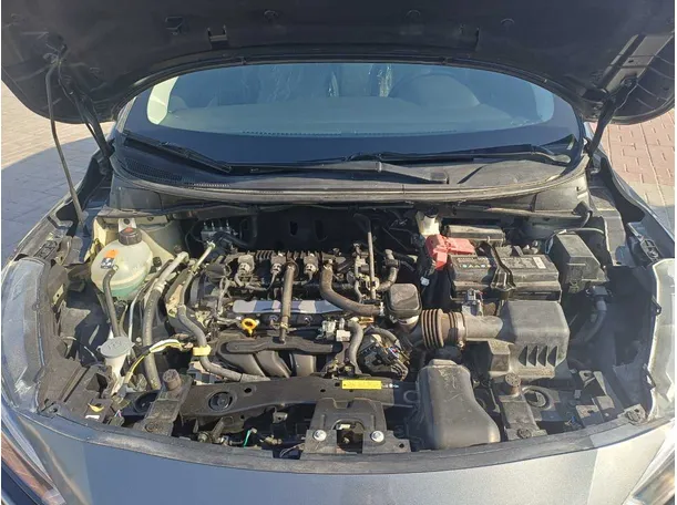 Car image 23