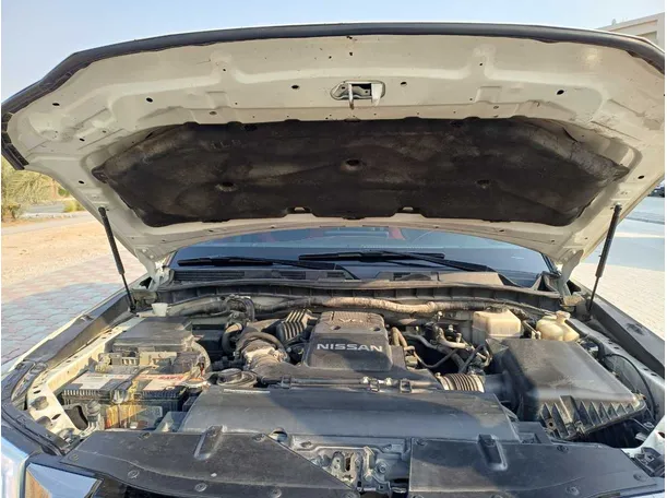Car image 24