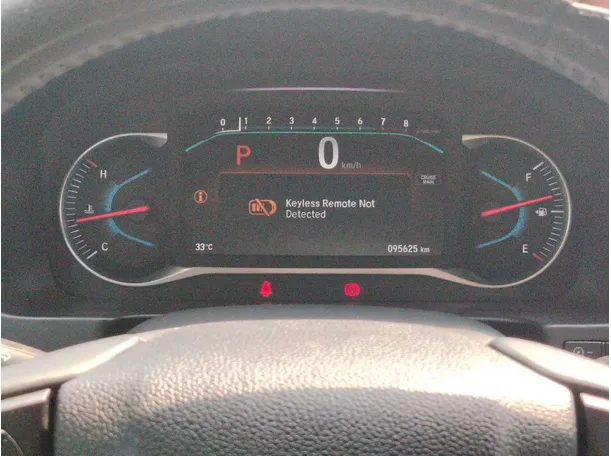 Car image 24