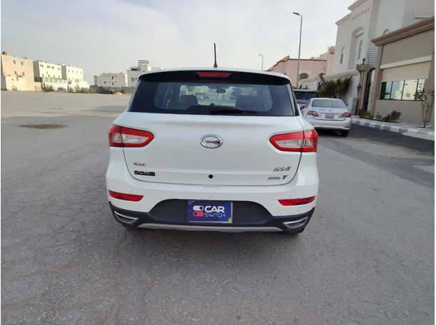 Car image 6