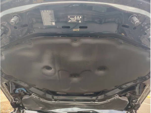 Car image 33