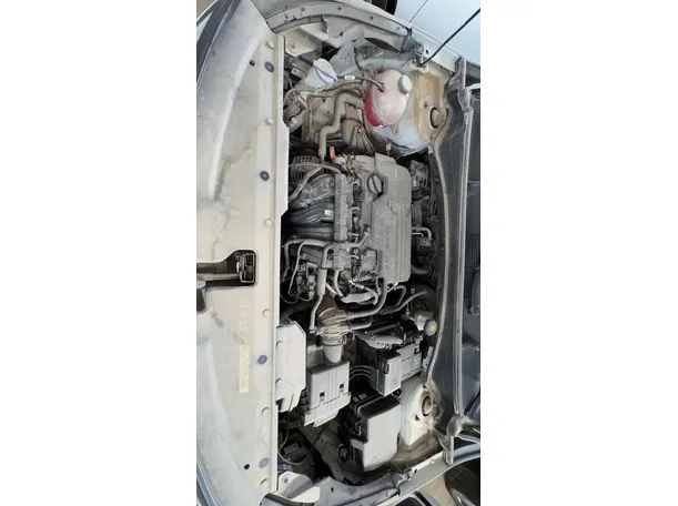Car image 20