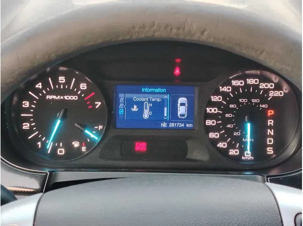 Car image 23