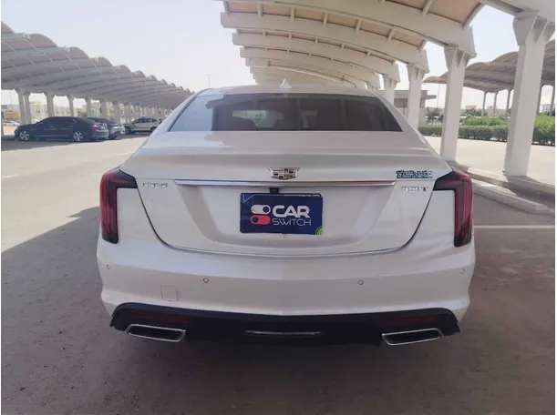Car image 6
