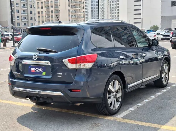 Car image 7