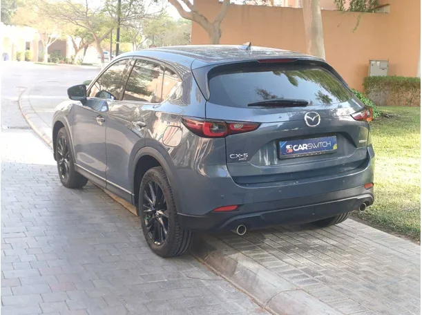 Car image 7