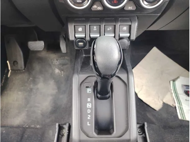 Car image 20