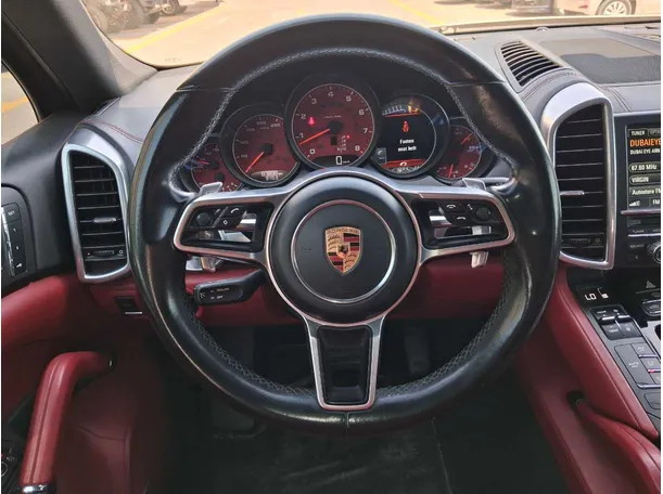 Car image 21