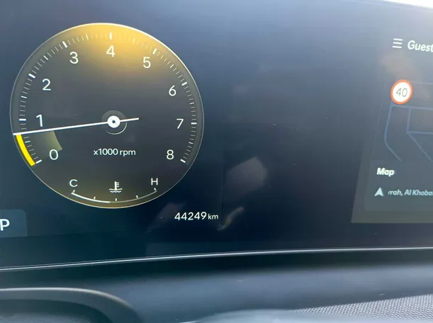 Car image 27