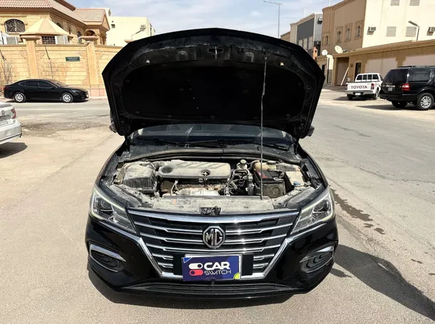 Car image 22