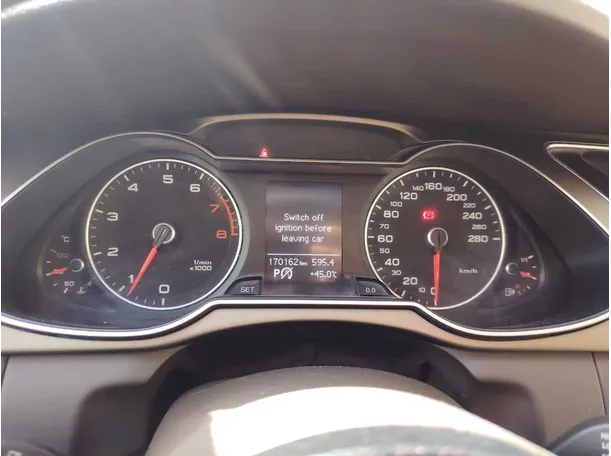 Car image 22