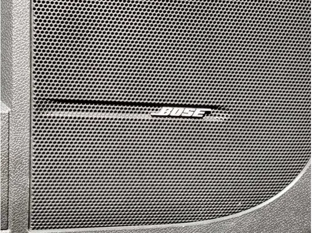 Car image 32
