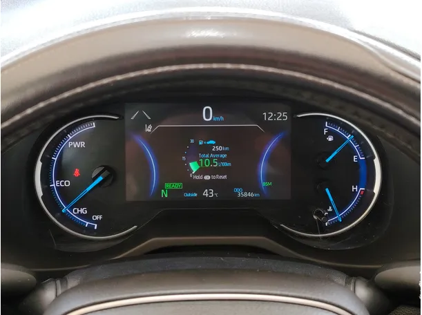 Car image 27