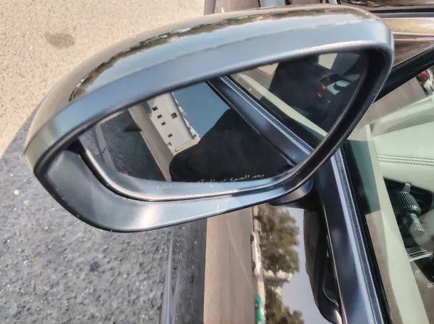 Car image 33