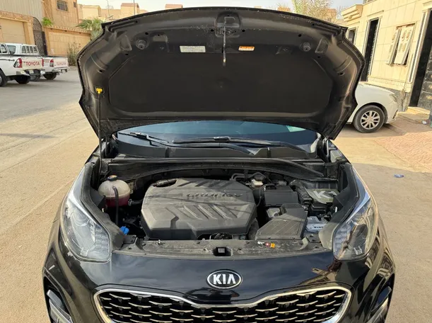 Car image 28