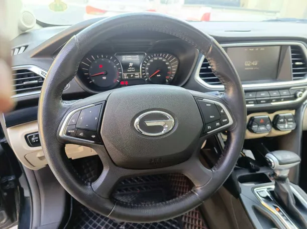Car image 20