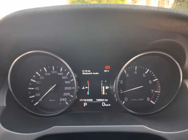 Car image 20