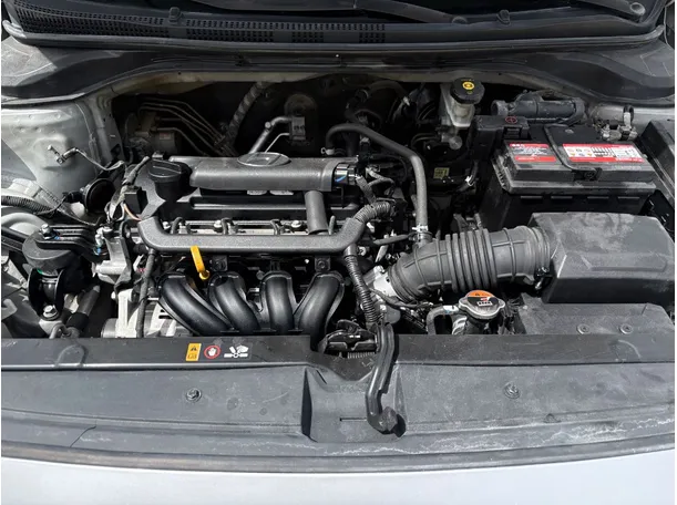 Car image 28