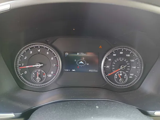 Car image 18