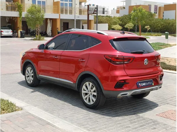 Car image 7