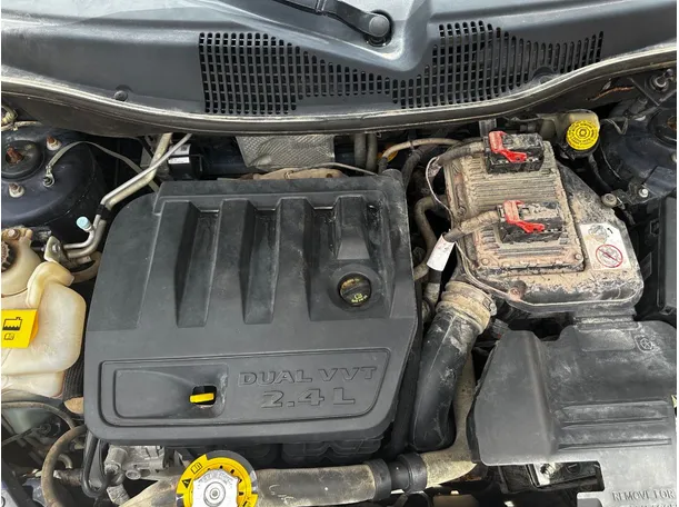 Car image 28
