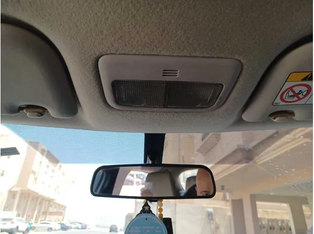Car image 20