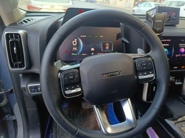 Car image 24