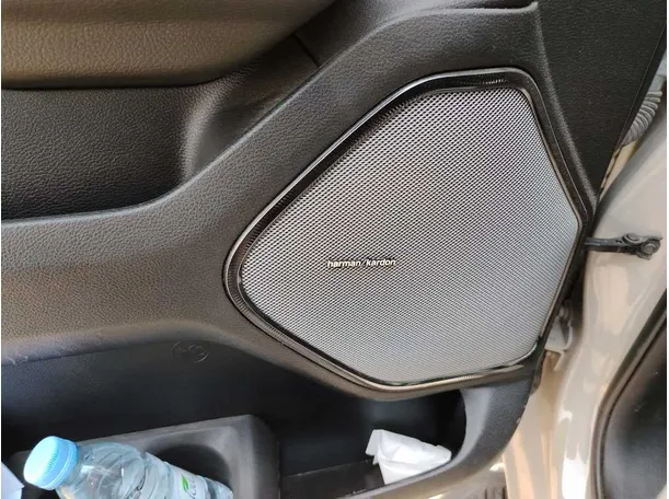 Car image 42
