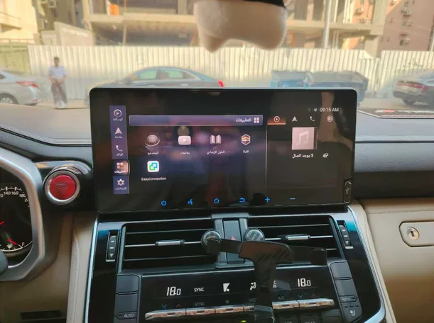Car image 23