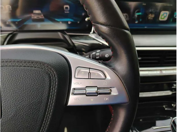 Car image 43