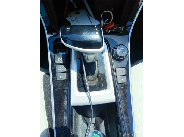 Car image 23