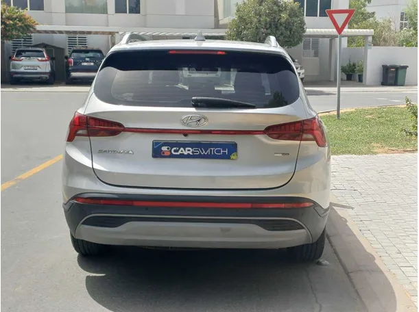 Car image 6