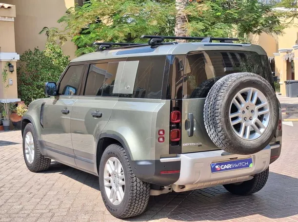 Car image 5