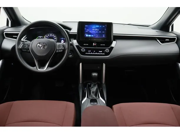 Car image 14