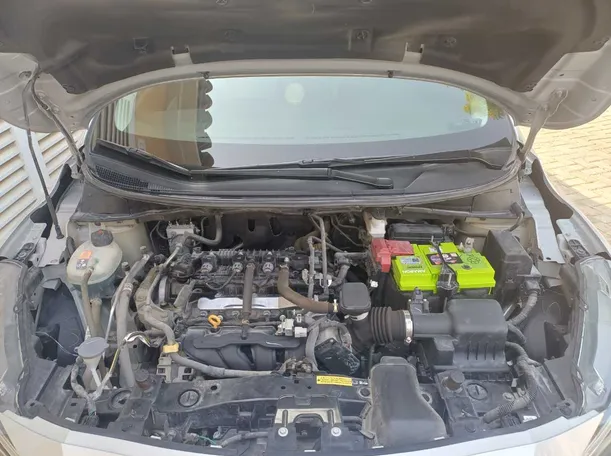 Car image 20