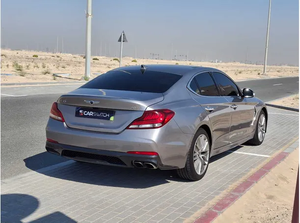 Car image 5