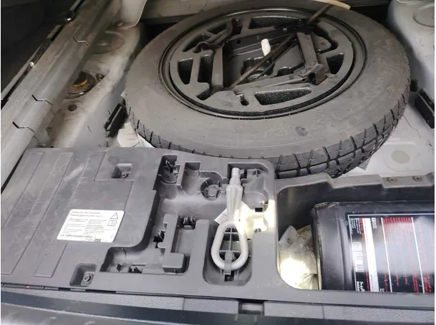 Car image 41