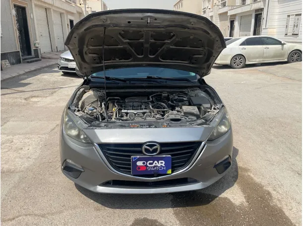 Car image 24