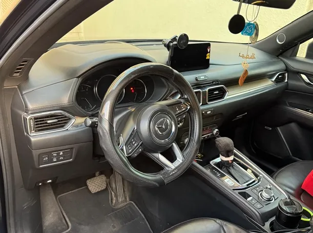 Car image 7