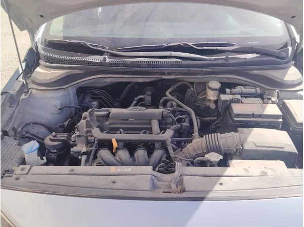 Car image 31