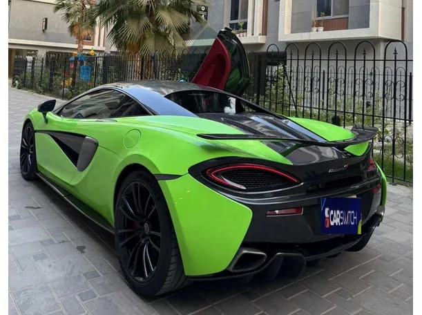 Car image 7