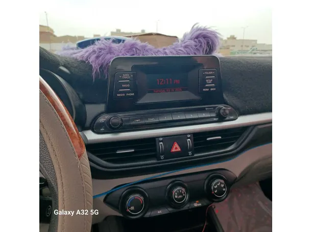 Car image 22