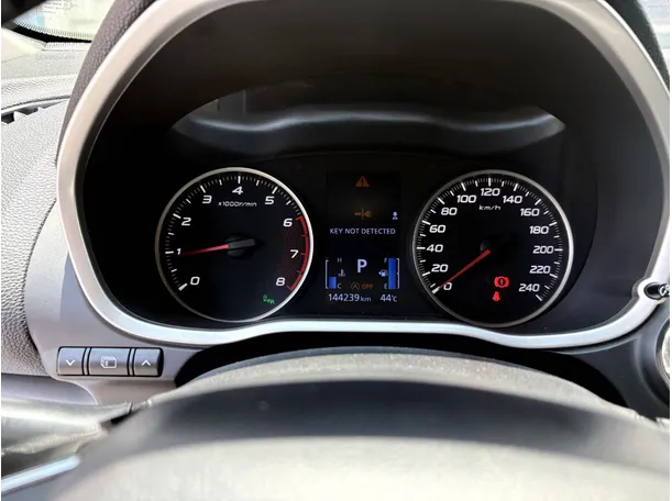 Car image 23