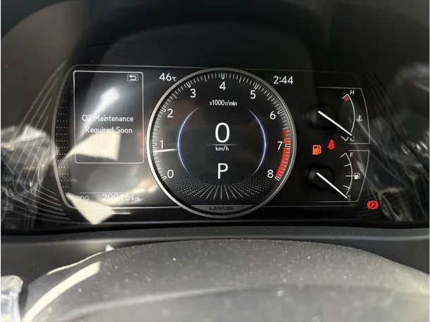 Car image 24