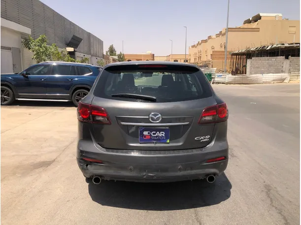 Car image 6