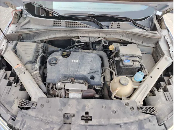 Car image 33