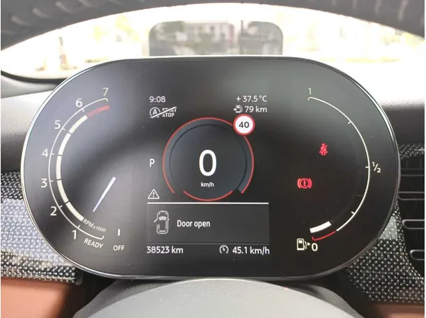 Car image 21