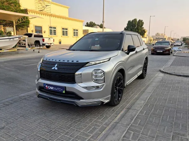 2024 Mitsubishi Outlander in Abu Dhabi