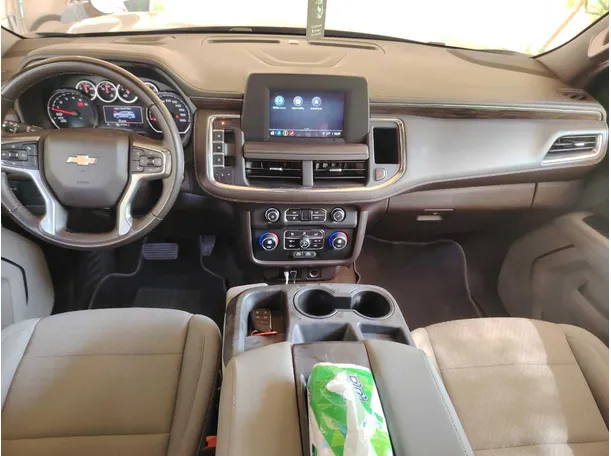 Car image 21
