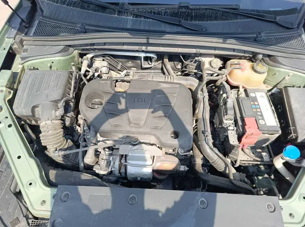 Car image 38